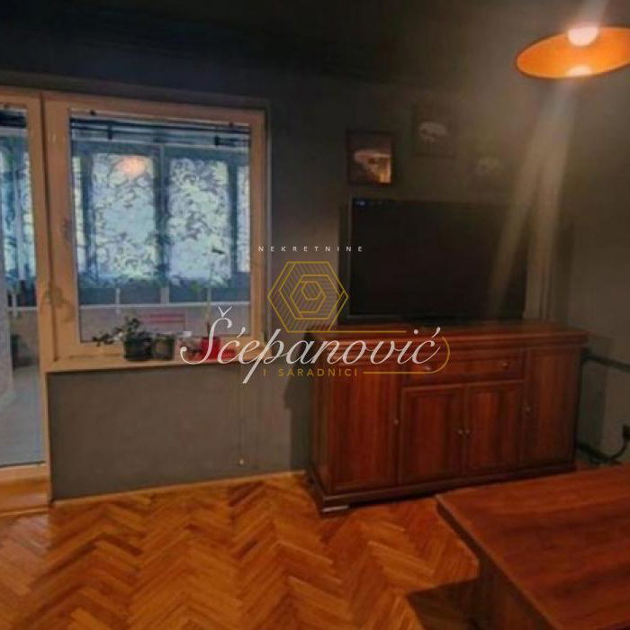 Stan Prodaja Novi Sad  82 m2