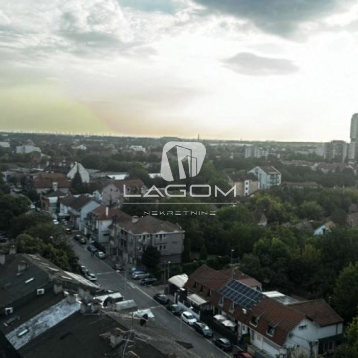 Trosoban stan na prodaju, Sava Kovačević, Beograd, 64m², 204.800 €