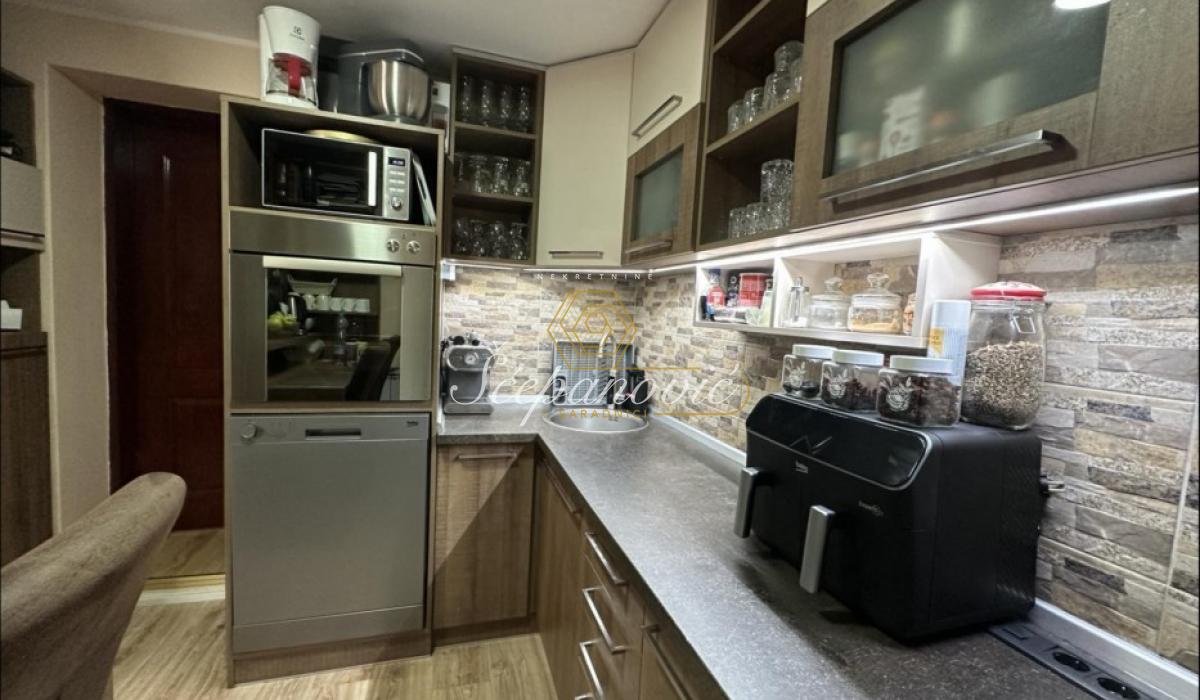 Stan Prodaja Novi Sad Južni Telep 150 m2