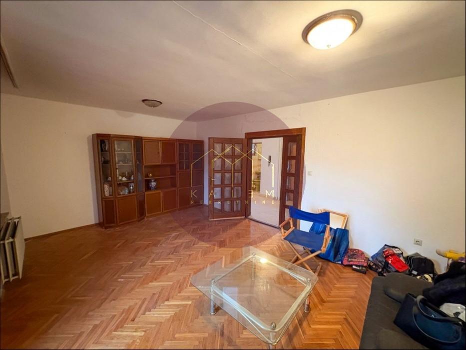 Kuća Prodaja Beograd Rušanj 237 m2