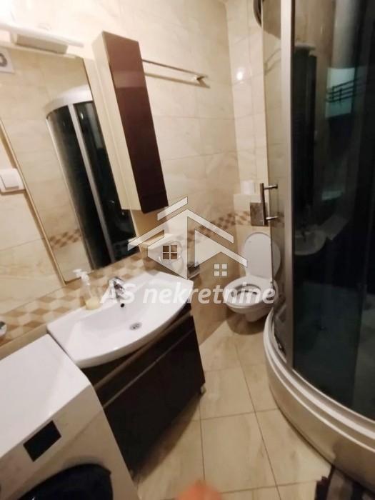 Trosoban stan za izdavanje, Vukov Spomenik, Beograd, 59m², 800 €/mes