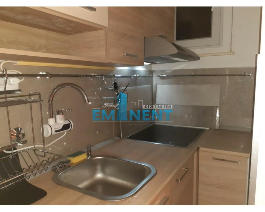 Stan Izdavanje Beograd Slavija 72 m2