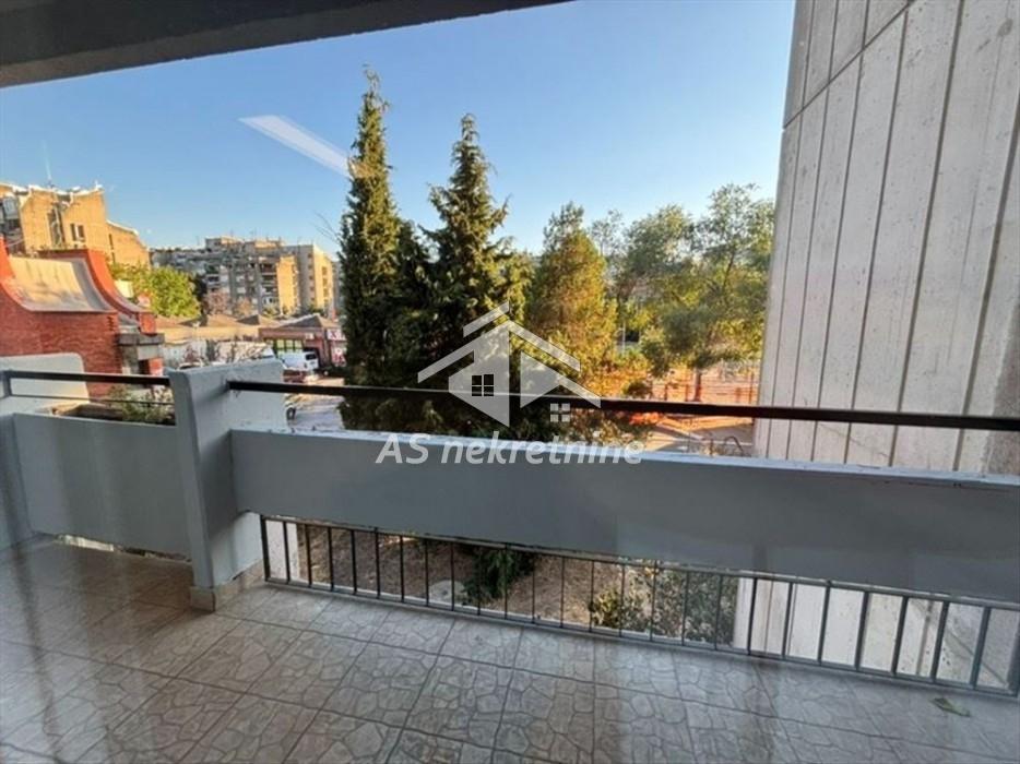 stanovi-prodaja-beograd-LZg33Tdu9u Trosoban stan za izdavanje, Blok 22, Beograd, 73m², 800 €/mes