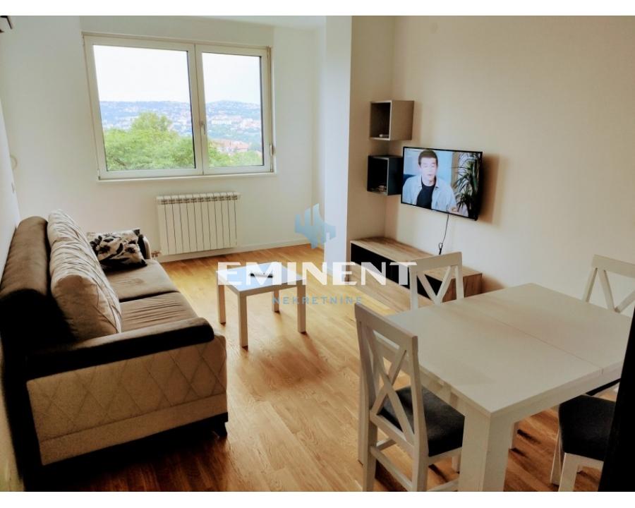 Dvosoban stan za izdavanje, Učiteljsko Naselje, Beograd, 41m², 650 €/mes