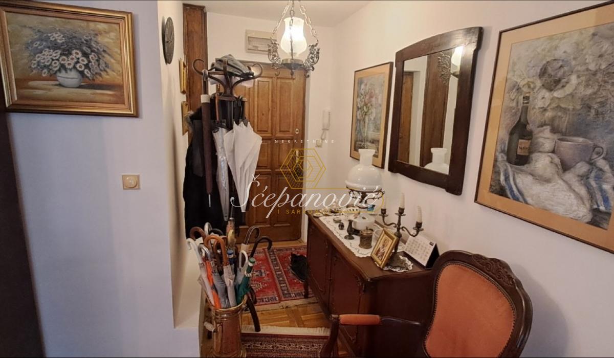 Stan Prodaja Novi Sad  65 m2