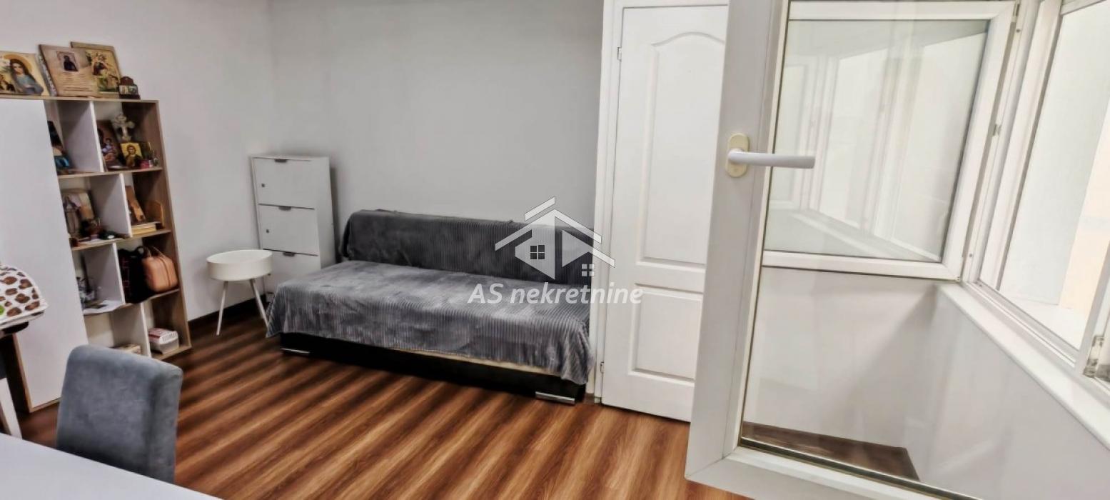 Stan Prodaja Beograd Karaburma 25 m2