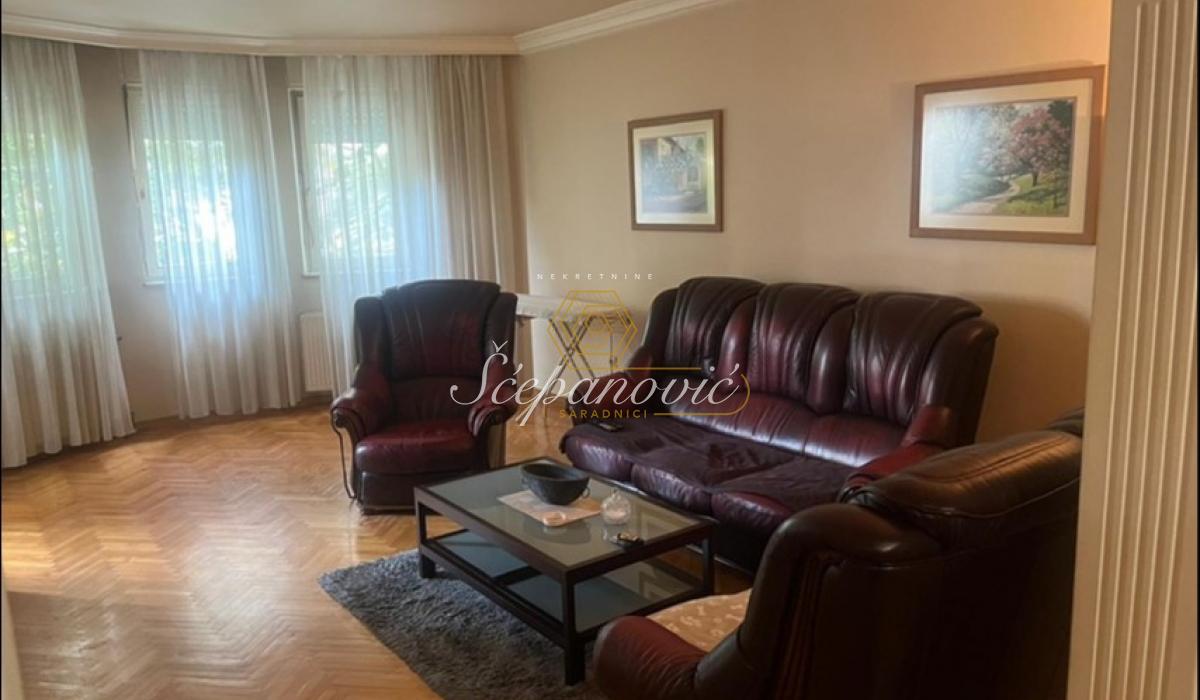 stanovi-prodaja-beograd-PollHMtZnZ Trosoban stan na prodaju, Grbavica, Novi Sad, 91m², 240.000 €