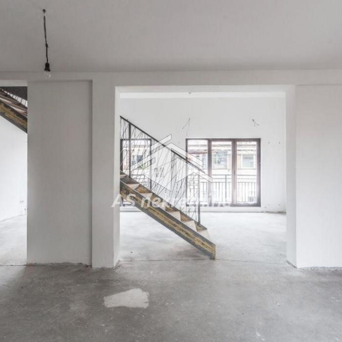 Stan Prodaja Beograd Palata Pravde 170 m2