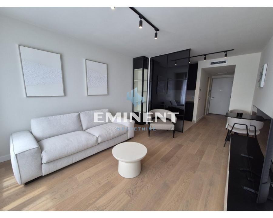 Jednosoban stan za izdavanje, Blok 65, Beograd, 33m², 750 €/mes