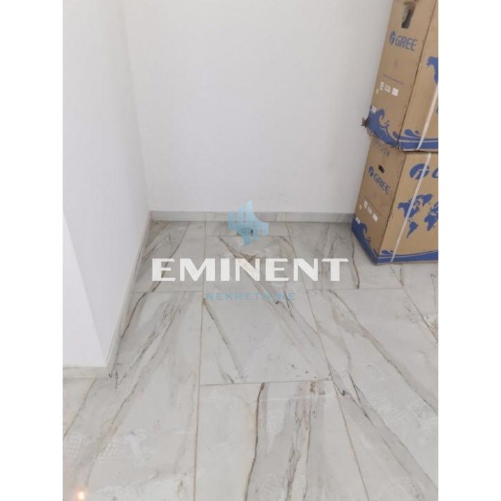 Lokal Prodaja Beograd Altina 130 m2