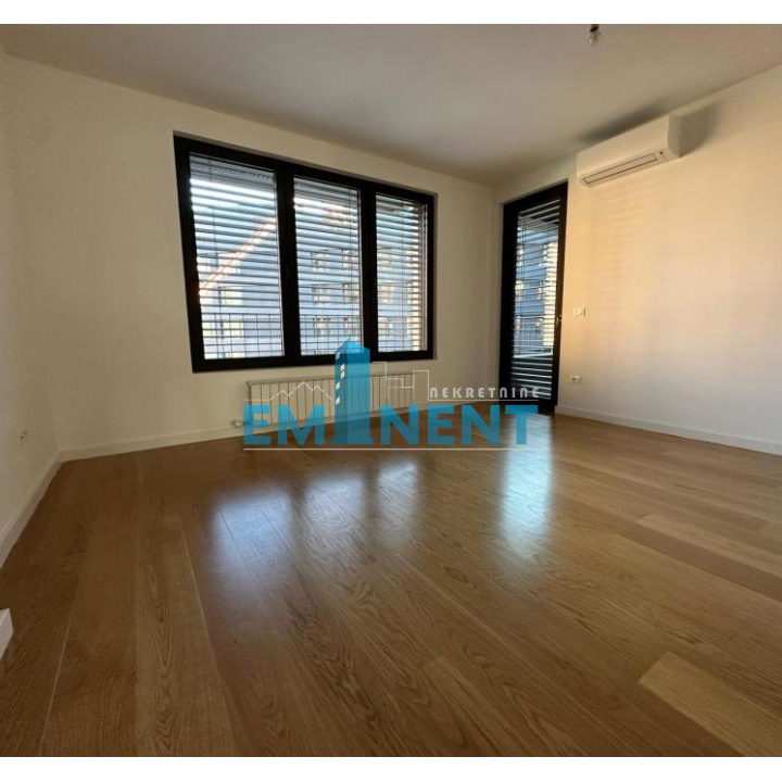 Stan Izdavanje Beograd Dorćol 123 m2