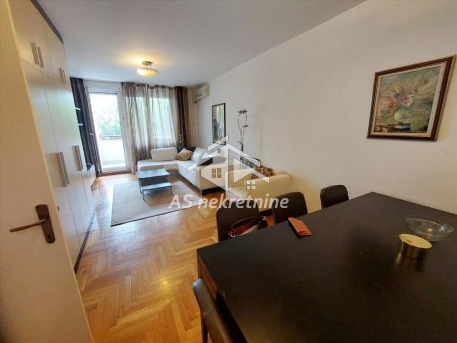 Stan Izdavanje Beograd Stan Izdavanje Beograd Blok 25 - Arena 80 m2