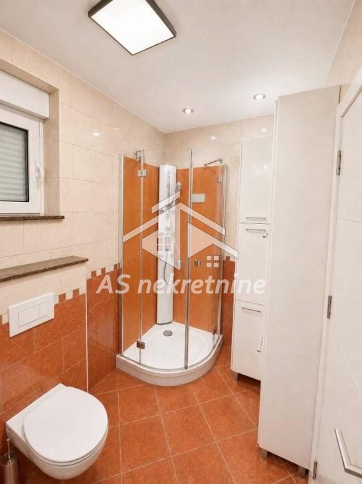 Četvorosoban stan za izdavanje, Dedinje, Beograd, 95m², 2.200 €/mes