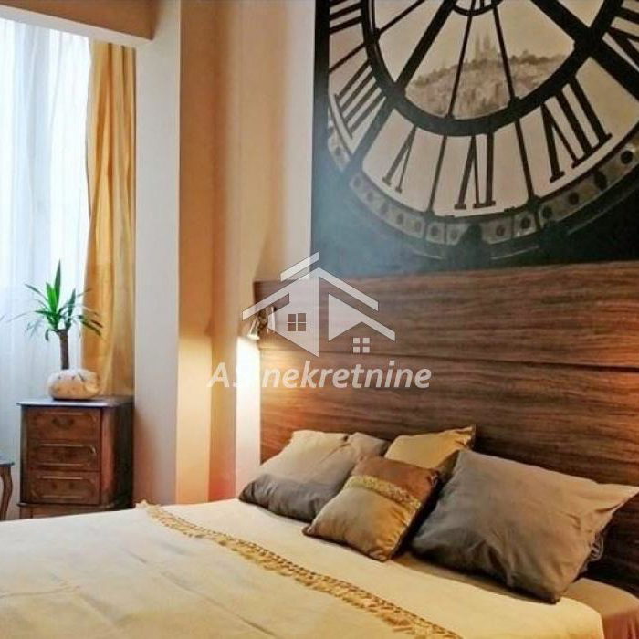 Trosoban stan za izdavanje, London, Beograd, 100m², 1.750 €/mes