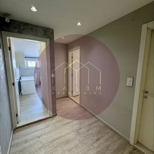 Petosoban stan na prodaju, Đeram Pijaca, Beograd, 118m², 349.000 €