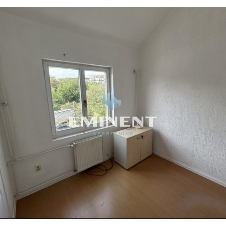 Petosoban stan za izdavanje, Autokomanda, Beograd, 176m², 1.500 €/mes