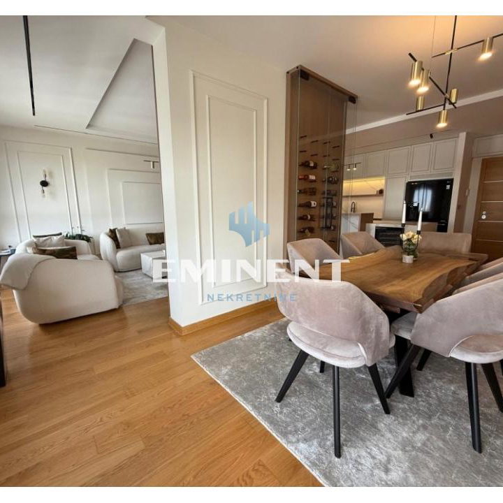Stan Prodaja Beograd Blok 65 165 m2