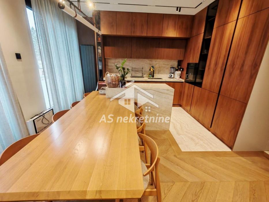 stanovi-prodaja-beograd-gnNjPqfkMh Petosoban stan na prodaju, Dedinje, Beograd, 113m², 530.000 €