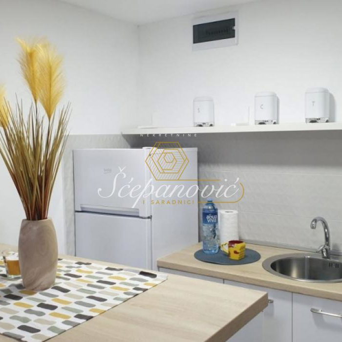 Stan Prodaja Novi Sad  24 m2