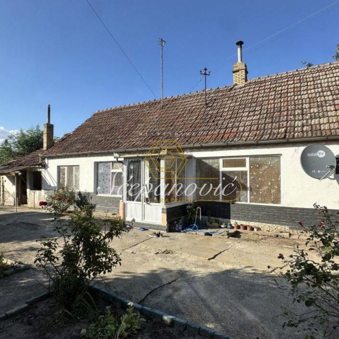 Kuća Prodaja Mali Iđoš  134 m2
