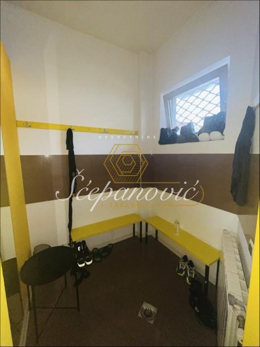 Lokal Prodaja Novi Sad  110 m2