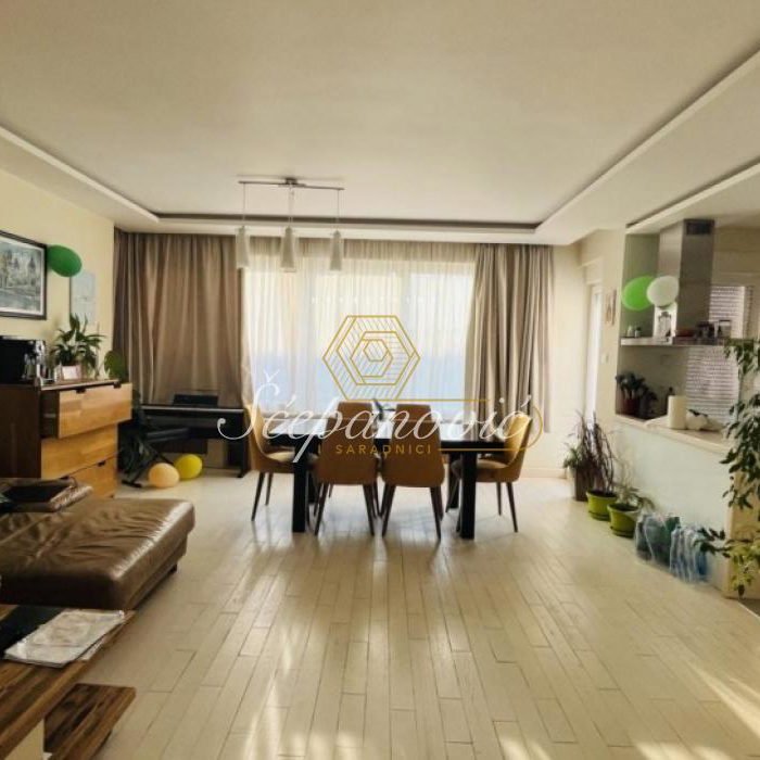 Stan Prodaja Novi Sad  181 m2