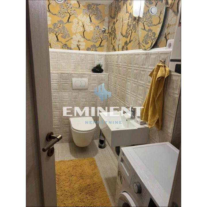 Trosoban stan za izdavanje, Hram Svetog Save, Beograd, 80m², 1.400 €/mes