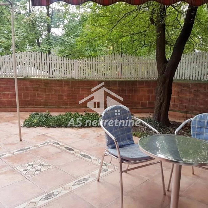 Trosoban stan za izdavanje, Bežanijska Kosa 1, Beograd, 70m², 800 €/mes