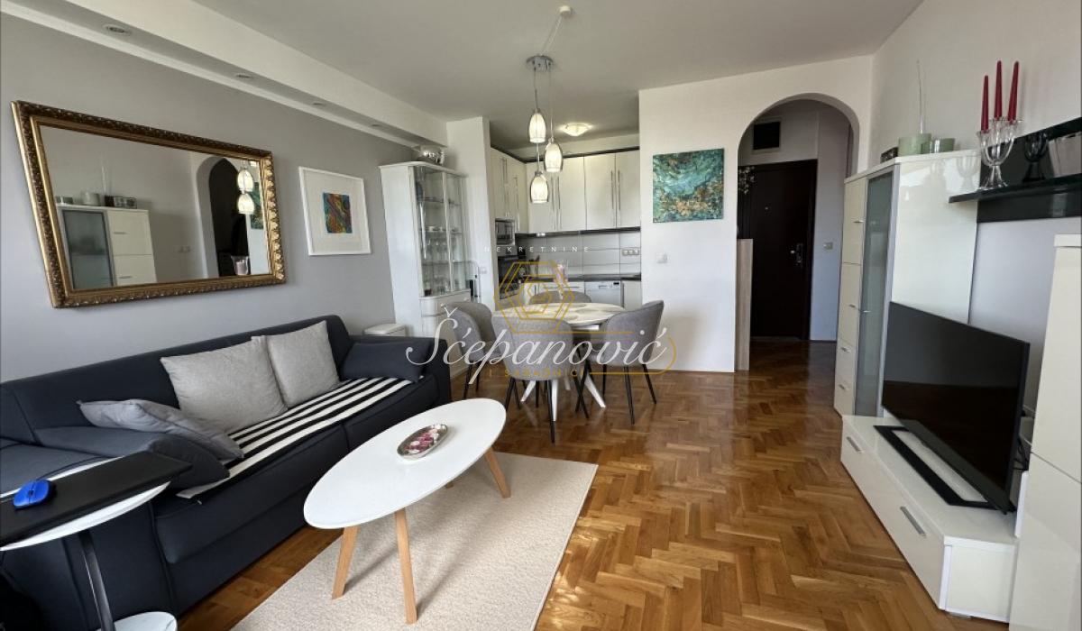 Stan Prodaja Novi Sad  47 m2