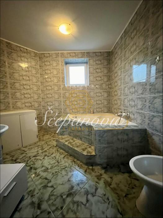 Kuća na prodaju, Popovica, Novi Sad, 268m², 580.000 €