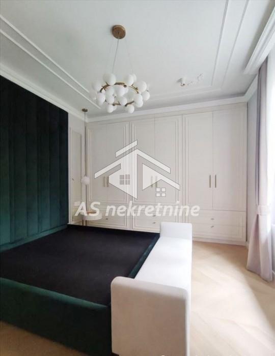 Četvorosoban stan na prodaju, Krunska, Beograd, 100m², 530.000 €