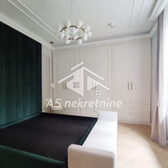 Četvorosoban stan na prodaju, Krunska, Beograd, 100m², 530.000 €