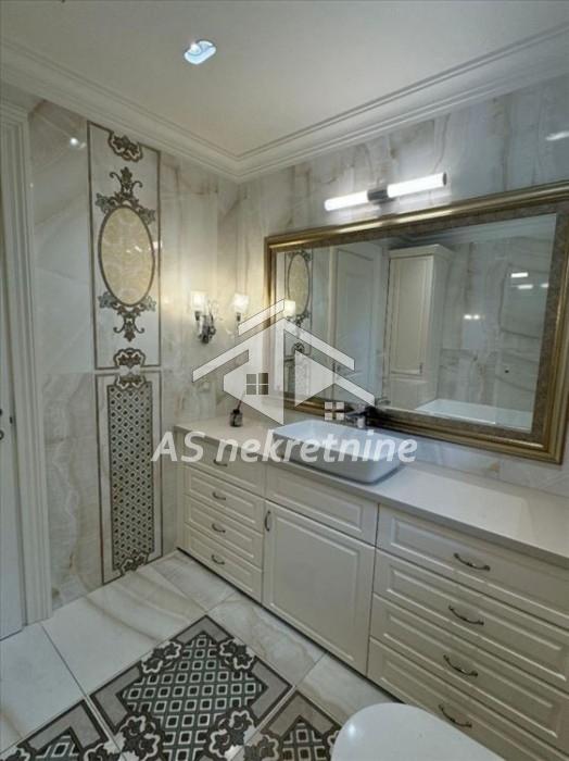 Petosoban stan za izdavanje, Senjak, Beograd, 215m², 4.500 €/mes