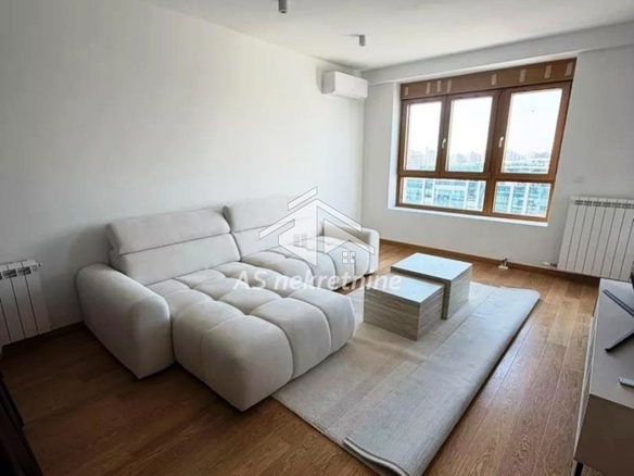 Stan Izdavanje Beograd Blok 65 105 m2
