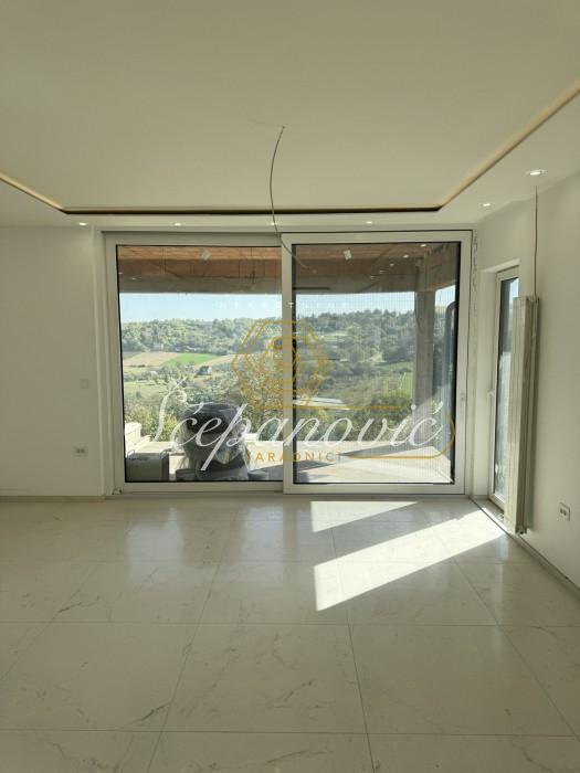 Kuća Prodaja Novi Sad Kuća Prodaja Novi Sad 226 m2