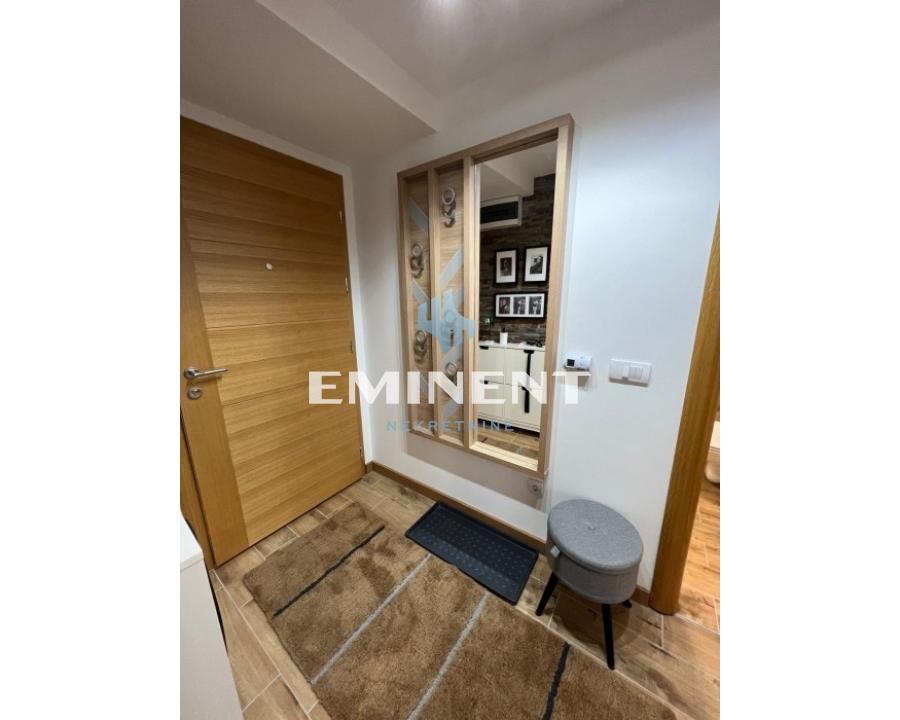 Trosoban stan na prodaju, Centar, Zlatibor, 59m², 129.800 €
