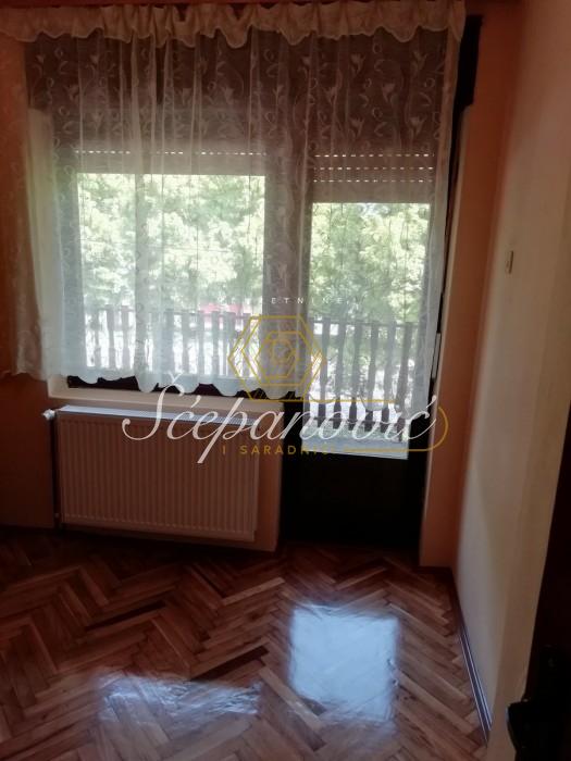 stanovi-prodaja-ex1gNb3p0H Kuća Prodaja Vrbas 200 m2