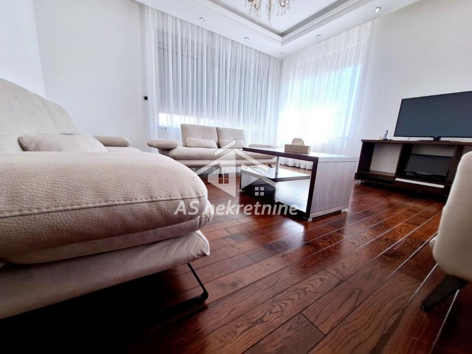 Stan Izdavanje Beograd Dedinje 135 m2