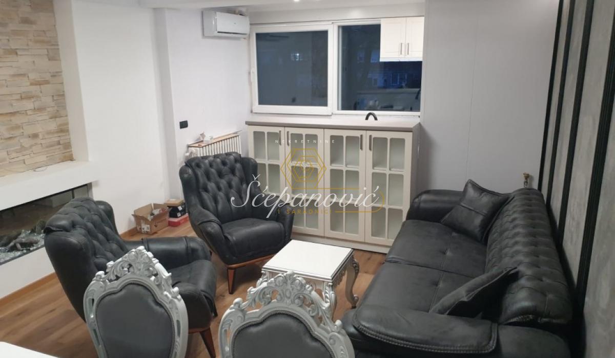 Trosoban stan na prodaju, Novo Naselje, Novi Sad, 81m², 170.000 €