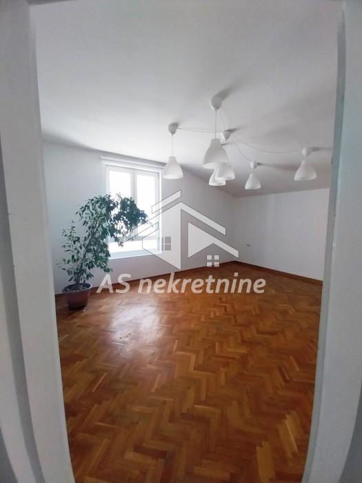 Kuća za izdavanje, Neimar, Beograd, 260m², 3.000 €/mes