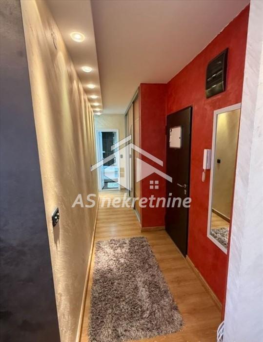 Stan Izdavanje Beograd Blok 22 80 m2