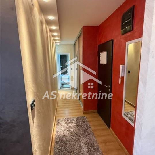 Stan Izdavanje Beograd Blok 22 80 m2