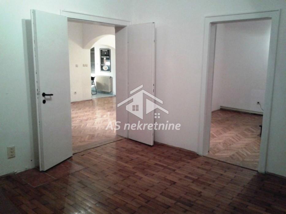 Stan Izdavanje Beograd Stan Izdavanje Beograd Banovo Brdo 106 m2