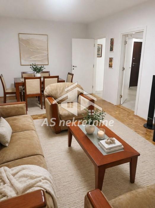 Stan Izdavanje Beograd Slavija 65 m2