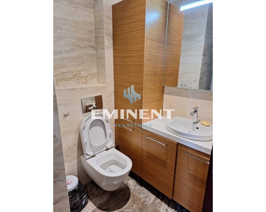 stanovi-prodaja-rCEEUimrHG Stan Izdavanje Beograd Hram Svetog Save 102 m2