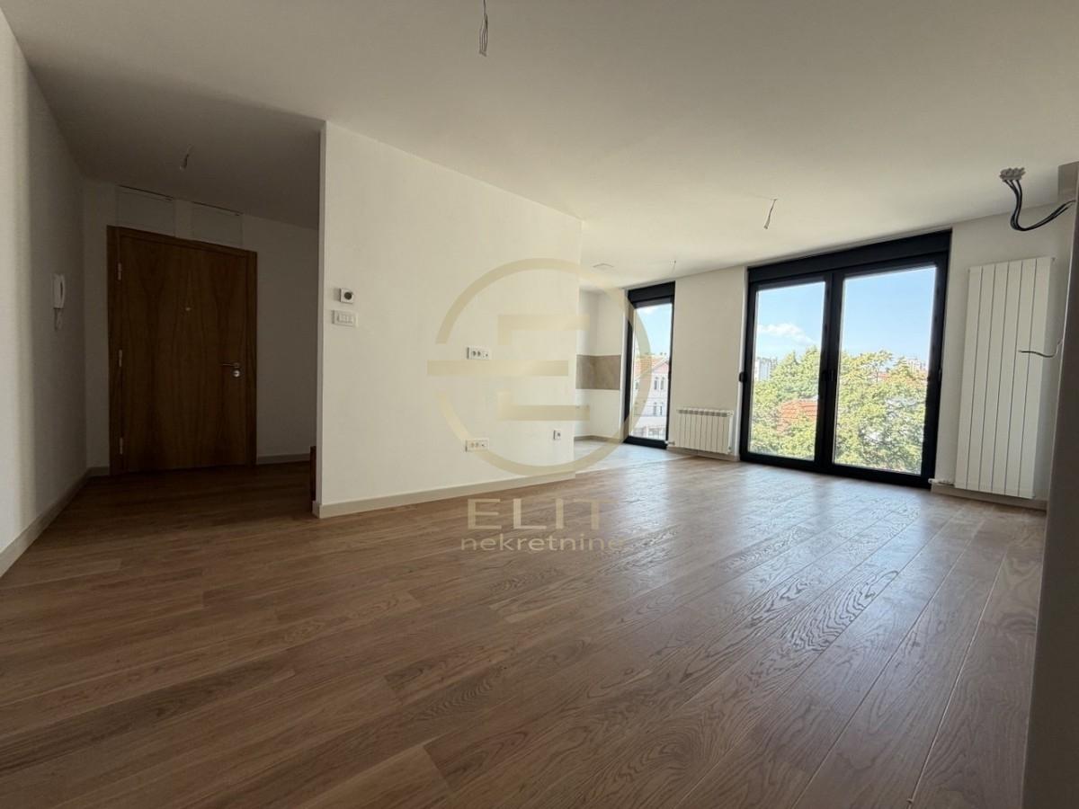 Stan Prodaja Novi Sad  81 m2