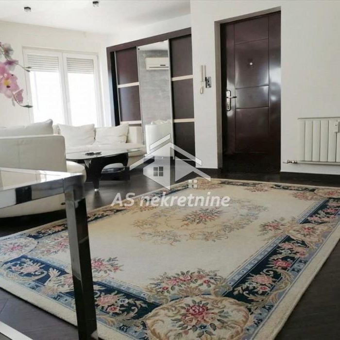 Stan Izdavanje Beograd Lekino Brdo 53 m2