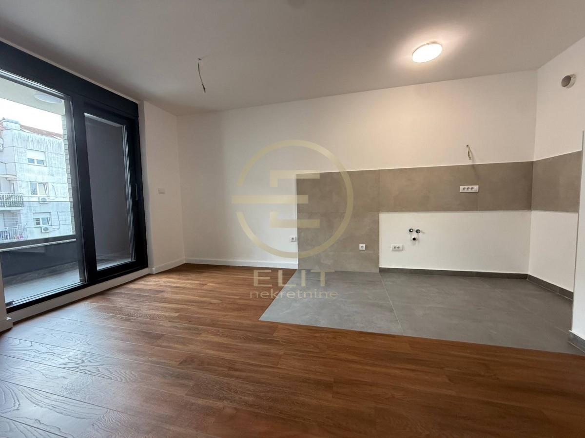 stanovi-prodaja-sDjeDi8d1E Stan Prodaja Novi Sad 136 m2