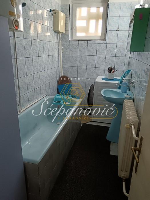 stanovi-prodaja-sL6UOmBuSZ Dvosoban stan na prodaju, Almaški Kraj, Novi Sad, 48m², 130.000 €