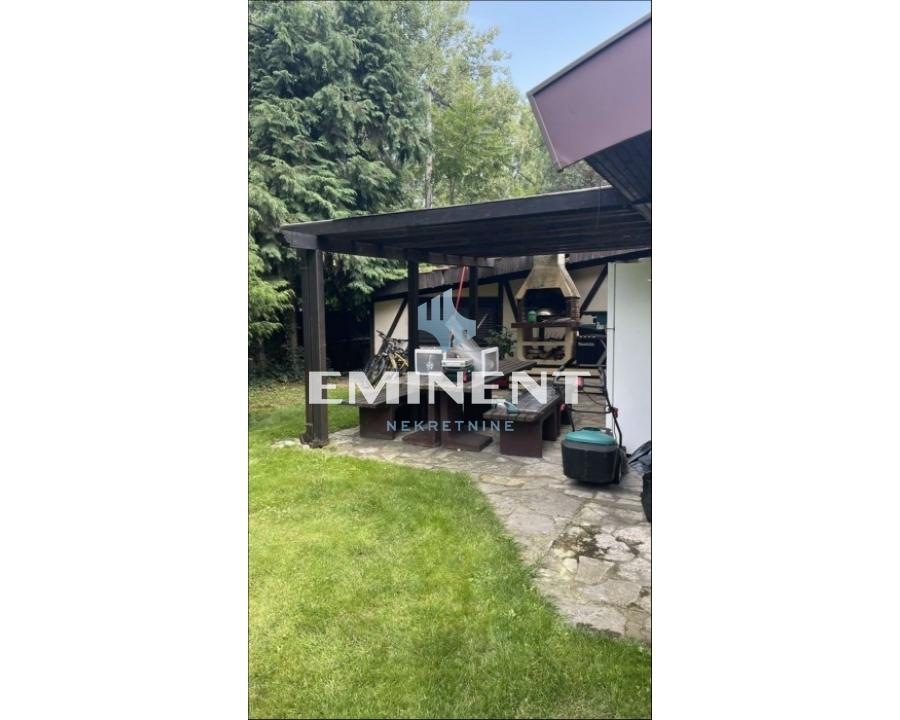 Kuća za izdavanje, Dedinje, Beograd, 150m², 2.500 €/mes